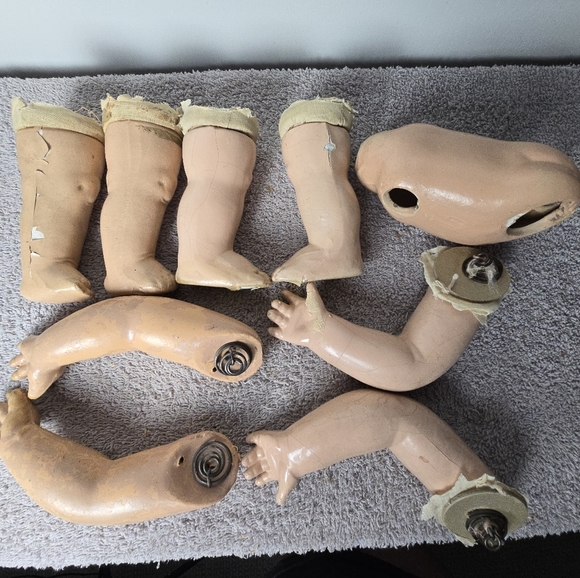 Vintage  Composition Doll Parts - Picture 7 of 12
